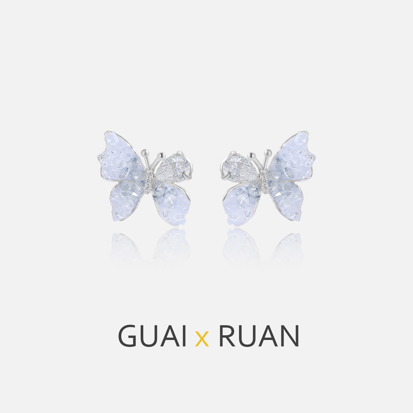 G&R Blue Crystal Stud Earrings925Silver Needle Butterfly Earrings