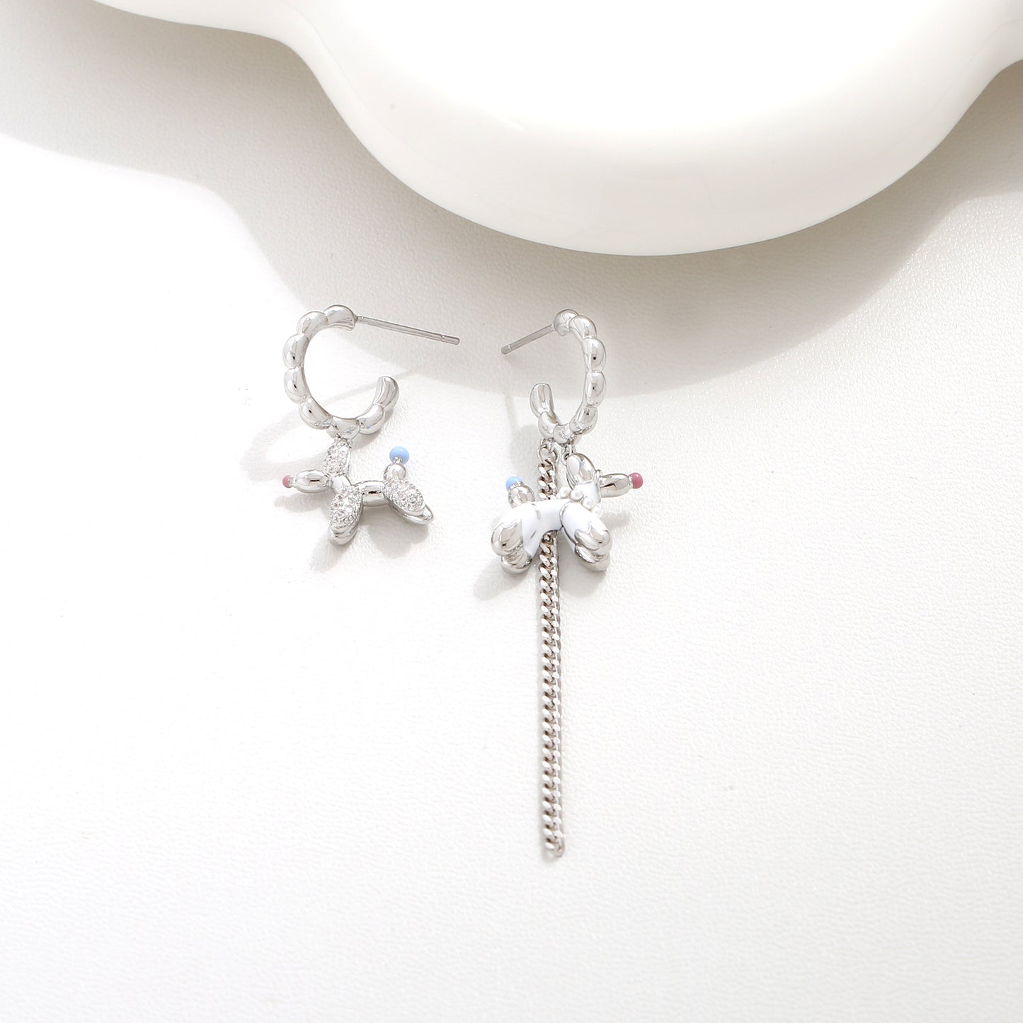 G&R White Puppy Earrings925Silver