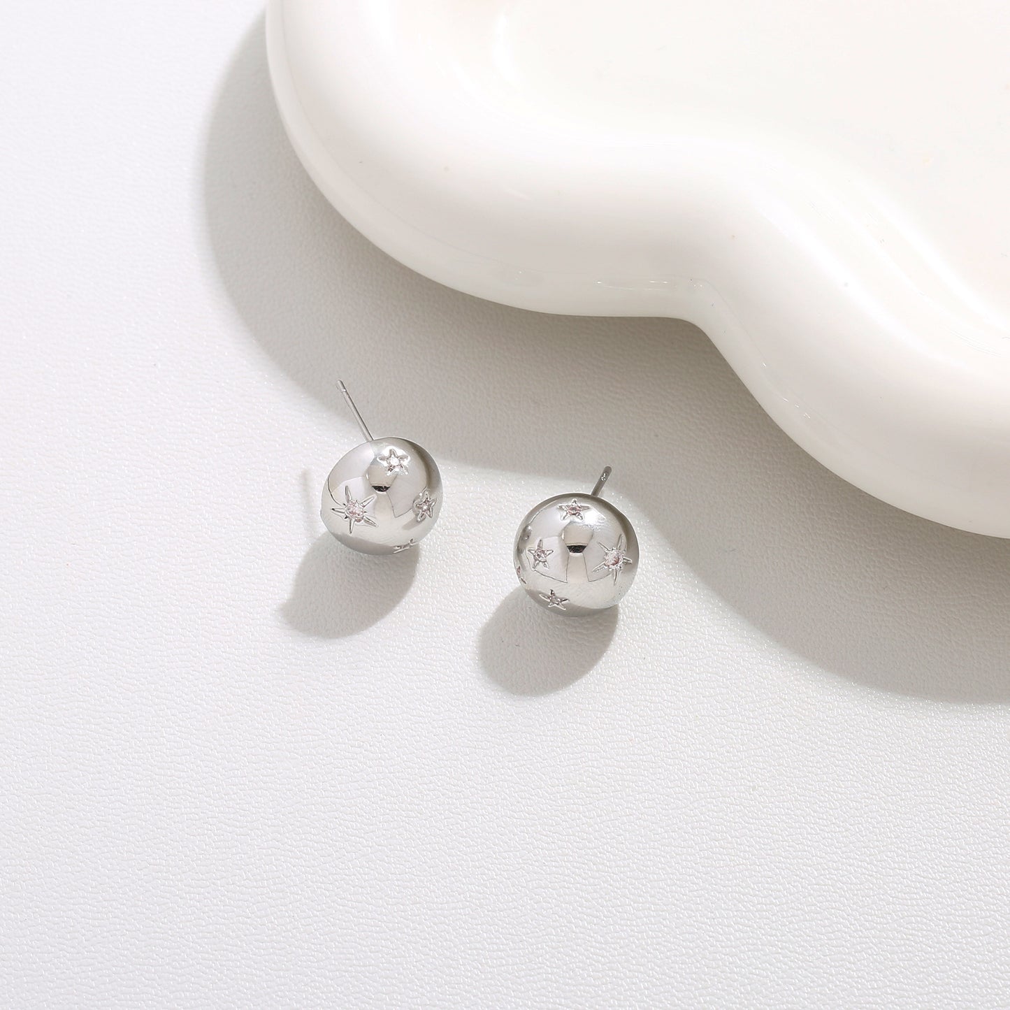 G&R Unique Minimalist Style Star Earrings for Women s925Silver Needle Metal Glossy Round Ball