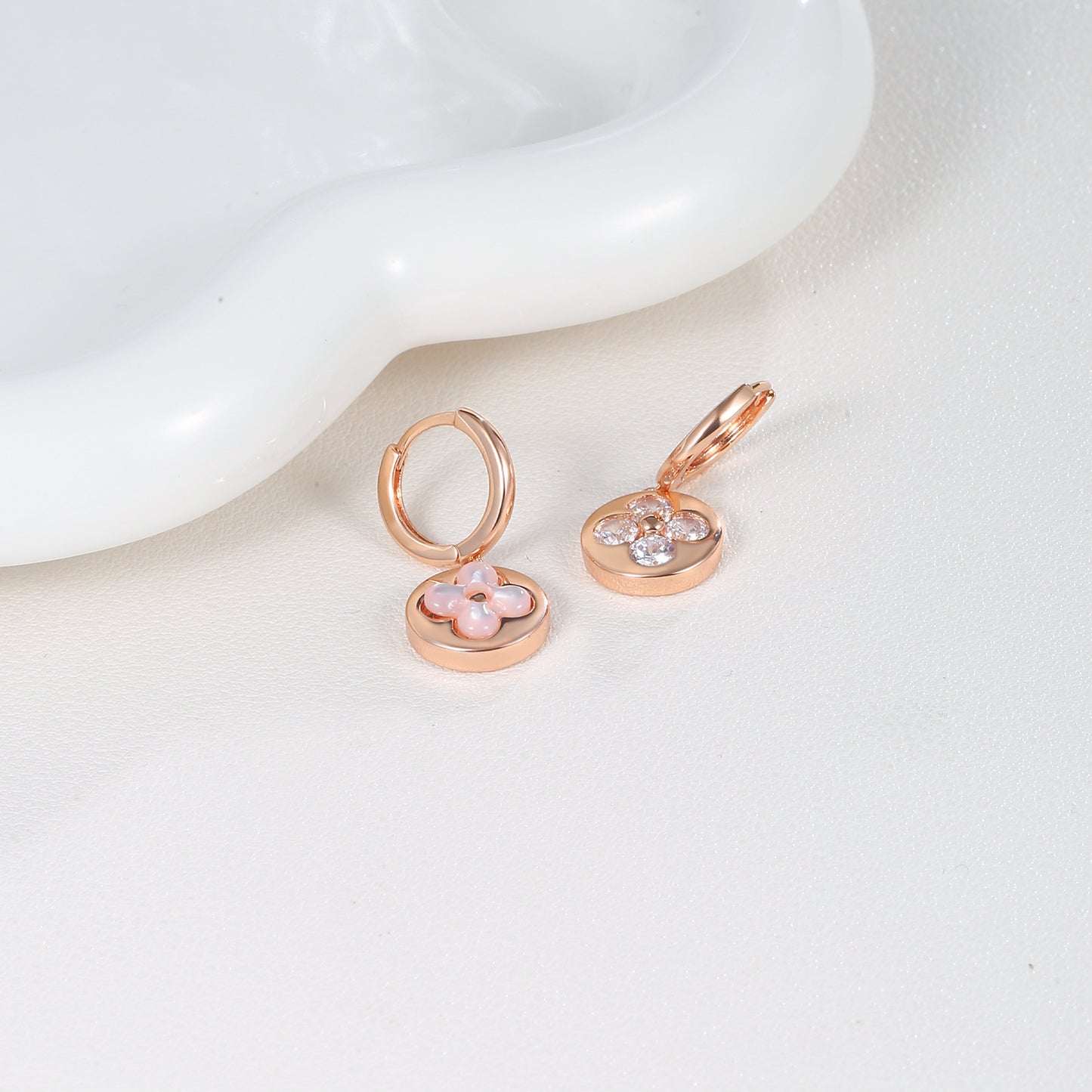G&R Pink Shell Zircon Lucky Four-leaf Clover Stud Earrings925Silver Needle High-End Feel Earrings
