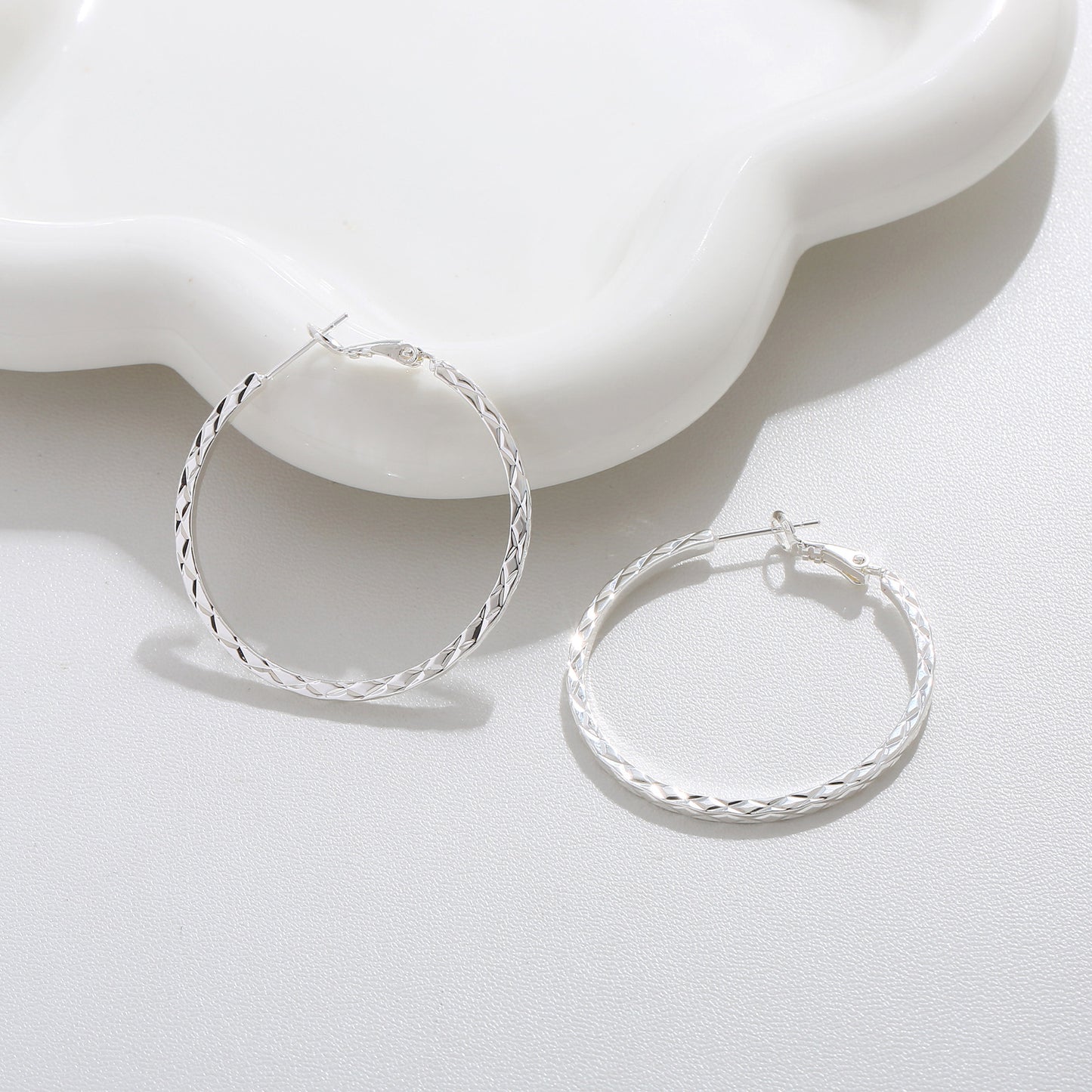 G&R Simple Diamond Pattern Hoop Earrings Grid Ear Clips925Silver Earrings