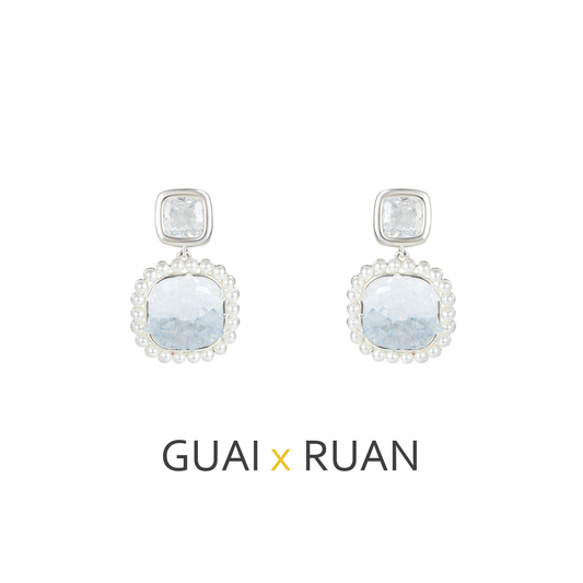 G&R Blue and White Gradient Crystal Square Stud Earrings925Silver Earrings Women