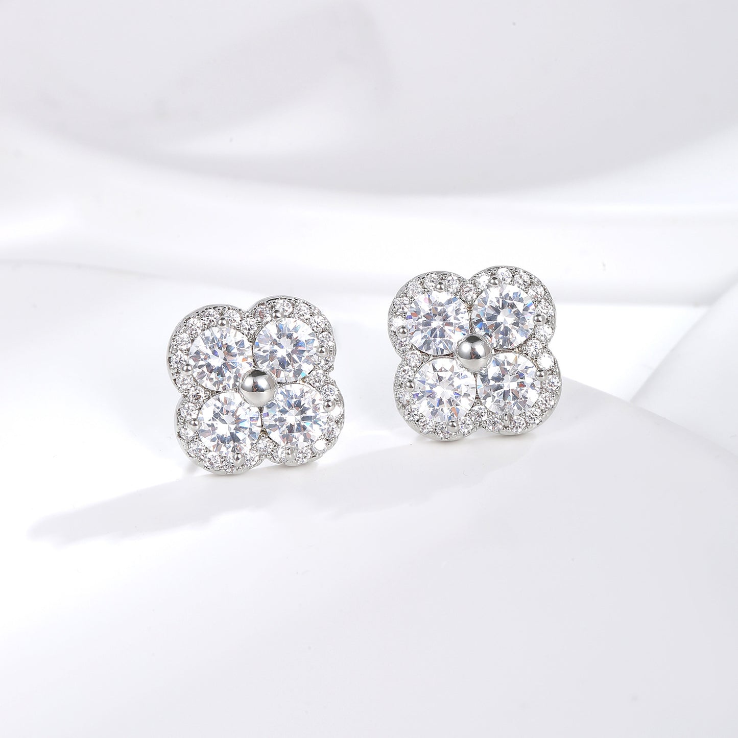 G&R Silver Stud Earrings925Silver Needle Fashionable Elegant Earrings for Women