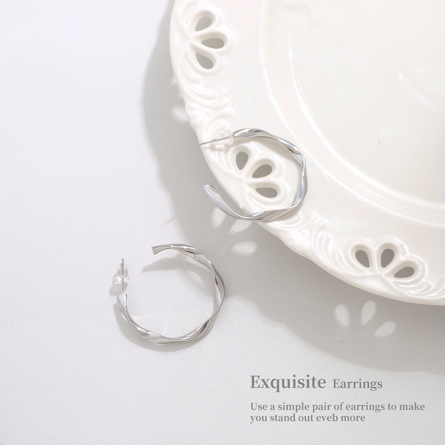 G&R Irregular Metal Stud Earrings925Silver Earrings with a Sense of Luxury and Sophistication ins Plain Hoop Earrings for Women