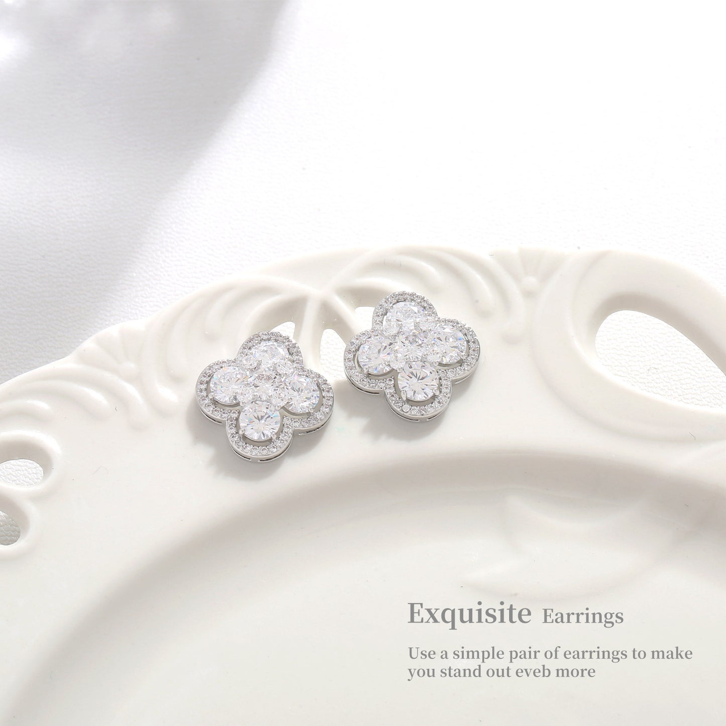 G&R Luxurious Ultra Shiny Earrings925Silver earrings with a high-end feel, lucky four-leaf clover