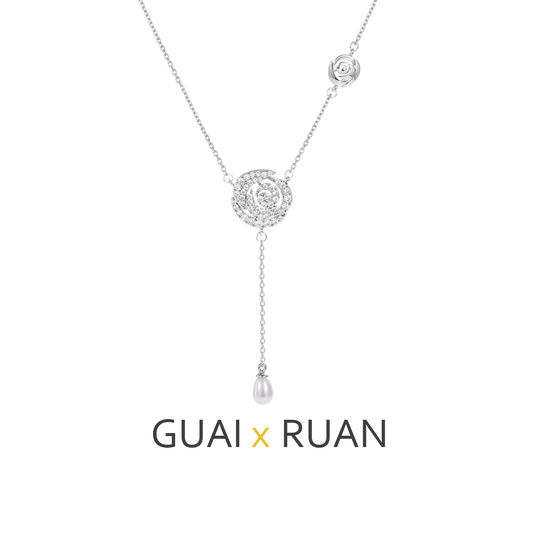 G&R Hollow Rose Drop Shape Pearl Pendant925Silver clavicle chain