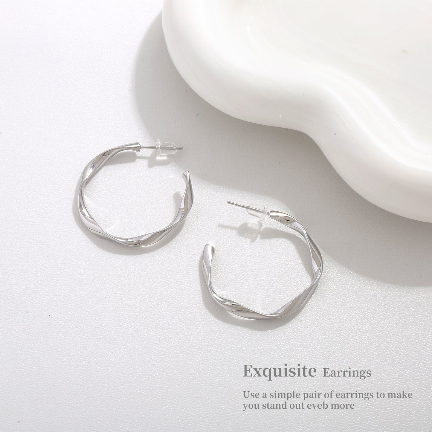 G&R Irregular Metal Stud Earrings925Silver Earrings with a Sense of Luxury and Sophistication ins Plain Hoop Earrings for Women