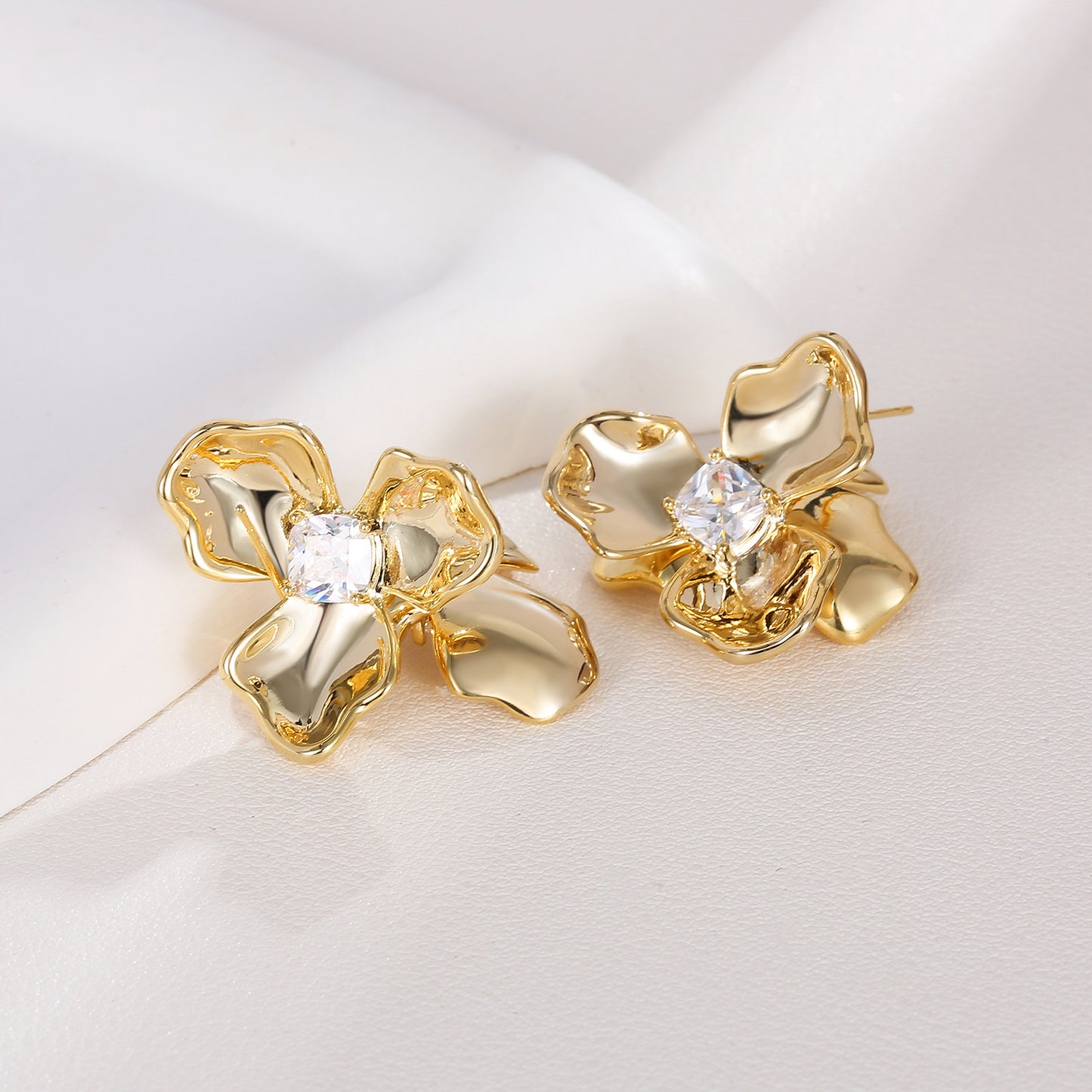 G&R Ear Studs925Silver Needle Fashionable Elegant Earrings Niche Earrings for Women