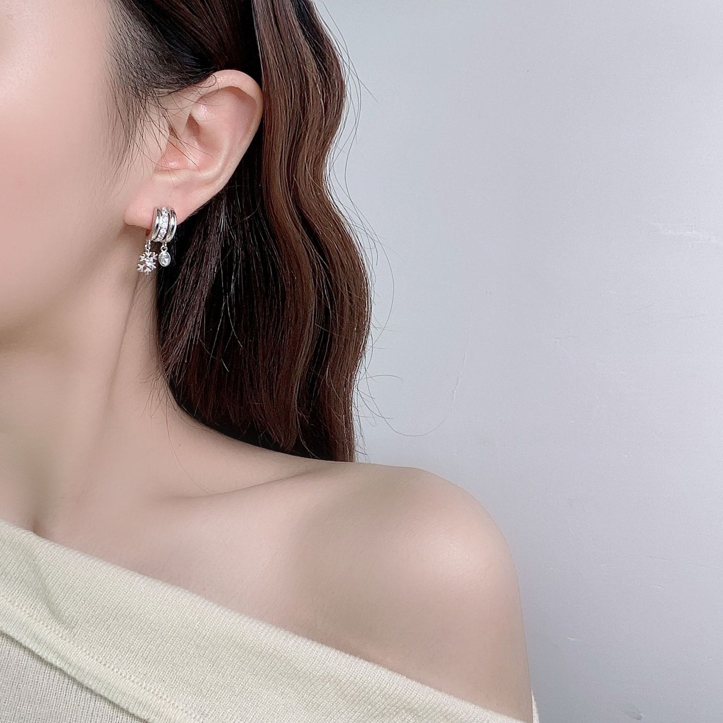 G&R Snowflake Earrings Sterling Silver Studs Fashion Earrings925Silver pin earrings
