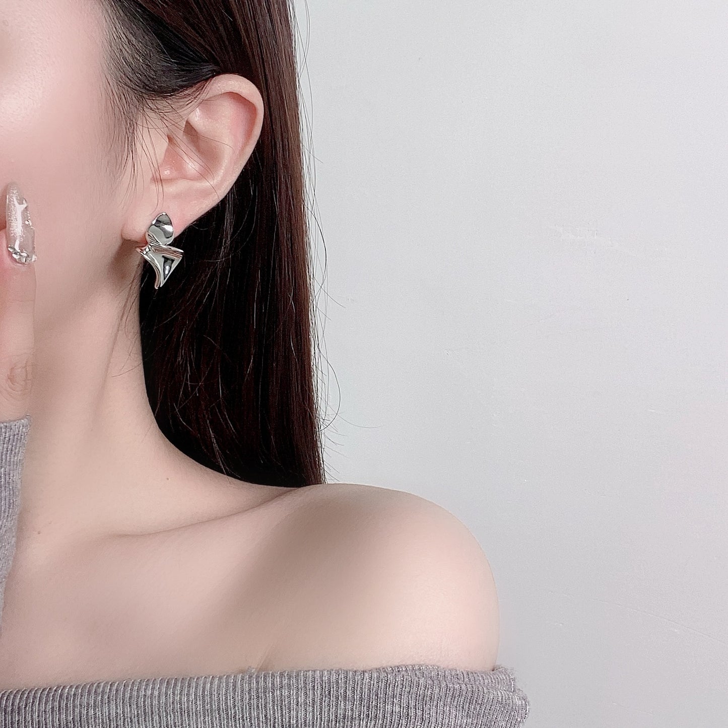 G&R Earrings with Unique Design Sense, High-End and Simple925Silver Earrings Women